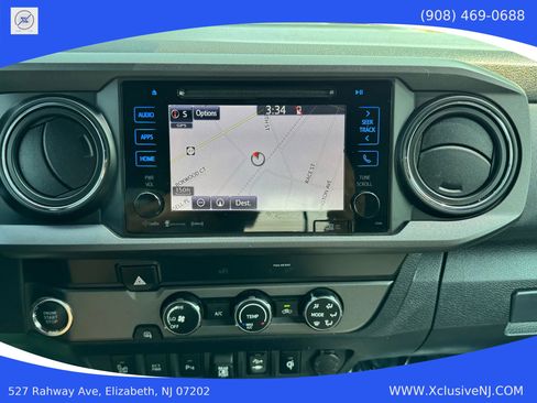 Used 2019 Toyota Tacoma Limited image 17