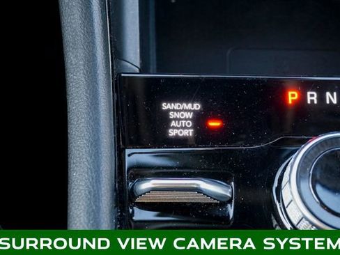 Used 2023 Jeep Grand Cherokee Limited w/ Luxury Tech Group II image 23