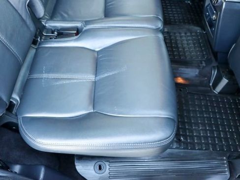 Used 2015 Land Rover LR4 HSE LUX image 24