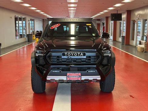 Certified 2025 Toyota Tacoma 4x4 Double Cab Hybrid w/ Tow Tech Package image 8