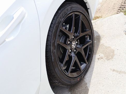 New 2026 Honda Civic Sport image 25