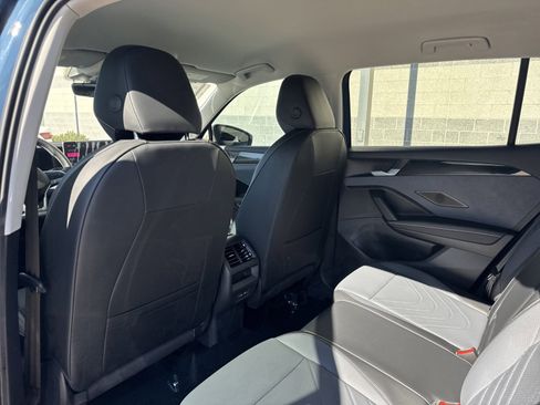 New 2026 Volkswagen Tiguan SE image 19