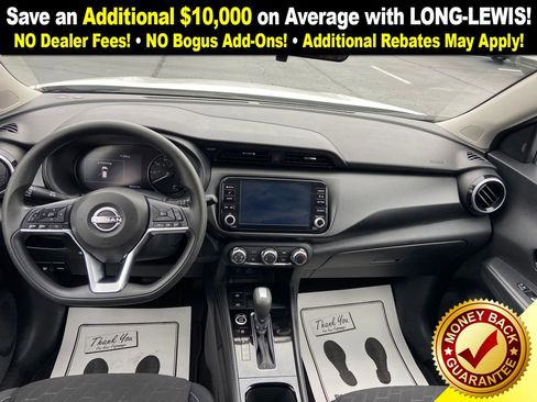 Used 2024 Nissan Kicks SV image 17