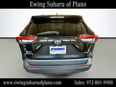 Used 2025 Toyota RAV4 XLE FWD image 6