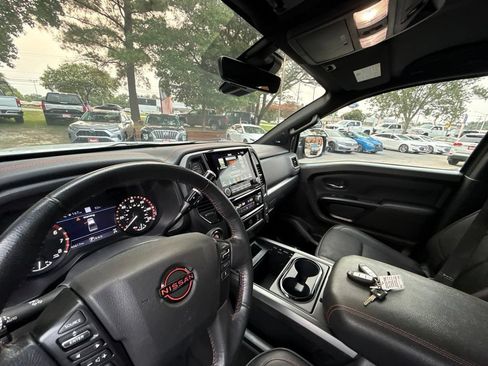 Used 2024 Nissan Titan PRO-4X w/ Pro-4x Utility Package AWD/4WD image 21