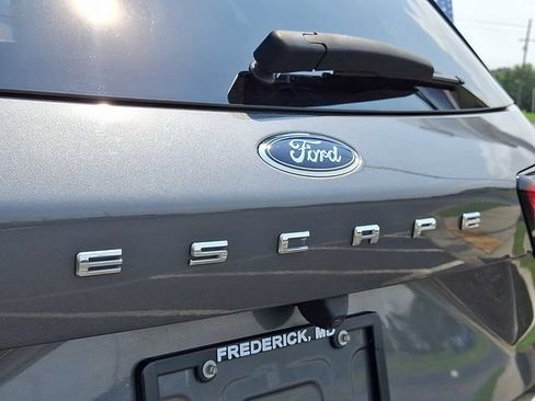 Certified 2023 Ford Escape ST-Line w/ Tech Pack #1 AWD/4WD image 30