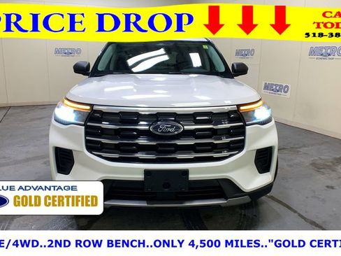 Certified 2025 Ford Explorer Active image 9