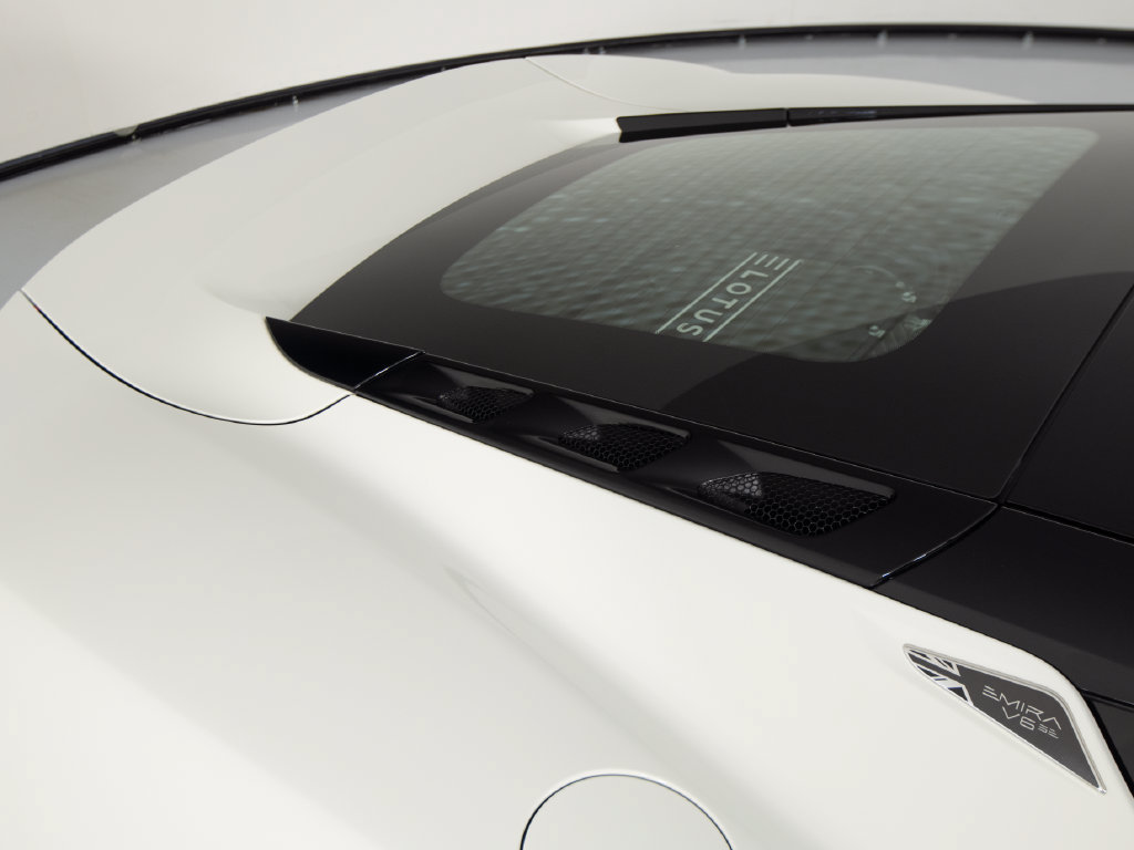 Used 2026 Lotus Emira RWD image 46