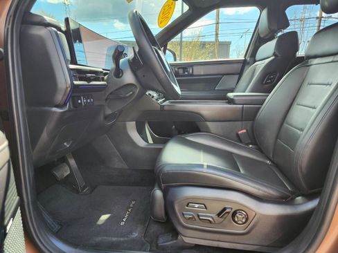 Used 2025 Hyundai Santa Fe Calligraphy AWD/4WD image 19