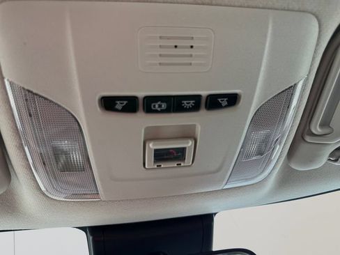 Used 2022 Toyota Corolla LE FWD image 21
