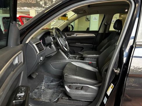 Used 2021 Volkswagen Atlas SEL AWD/4WD image 19