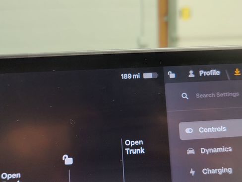 Used 2025 Tesla Model Y Long Range image 33