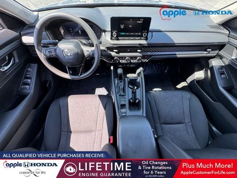 Used 2025 Honda Accord SE image 16