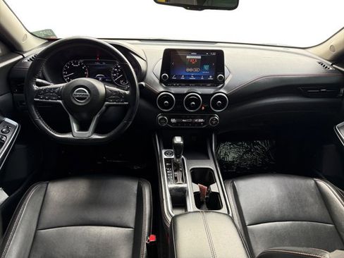 Used 2021 Nissan Sentra SR w/ SR Premium Package FWD image 13