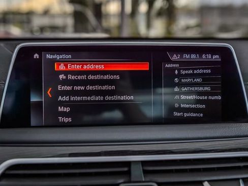 Used 2019 BMW 740i xDrive w/ M Sport Package image 22