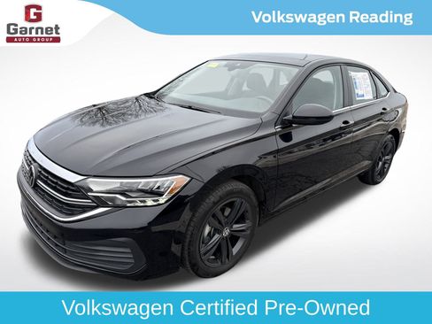 Certified 2024 Volkswagen Jetta SE w/ Panoramic Sunroof Package image 1