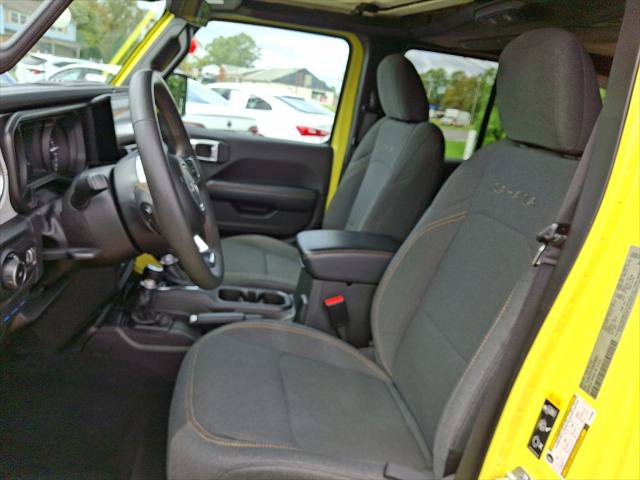 Certified 2024 Jeep Wrangler Unlimited Sahara AWD/4WD image 24