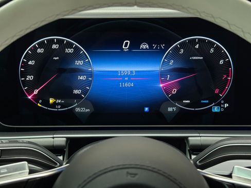 Used 2024 Mercedes-Benz Maybach GLS 600 4MATIC image 21