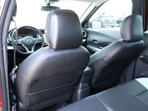 Used 2020 Nissan Kicks SR w/ SR Premium Package image 12