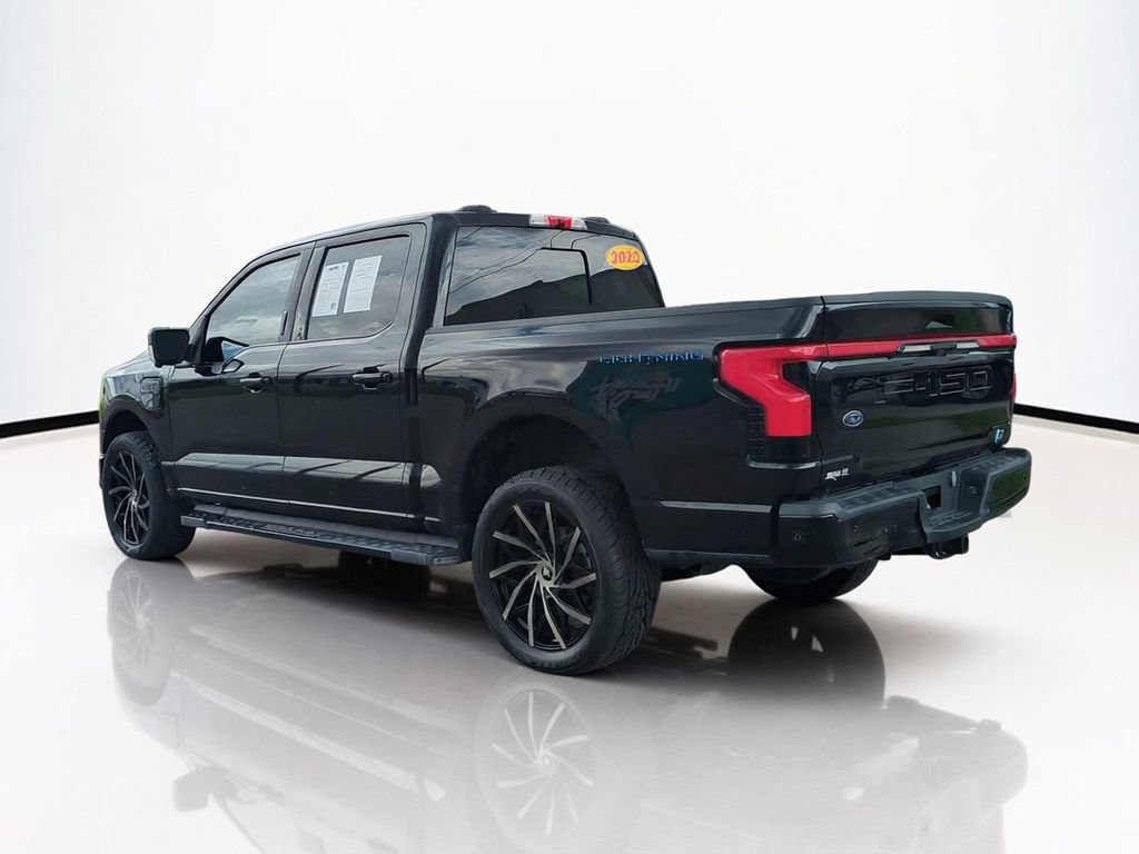 Used 2023 Ford F150 Lightning Platinum AWD/4WD image 7