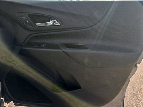 Used 2024 Chevrolet Equinox LT image 19