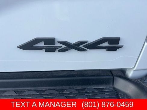 New 2026 RAM 2500 Big Horn AWD/4WD image 13