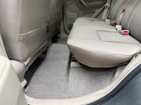 Used 2004 Toyota RAV4 4WD image 22