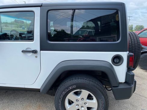 Used 2012 Jeep Wrangler Sport AWD/4WD image 42