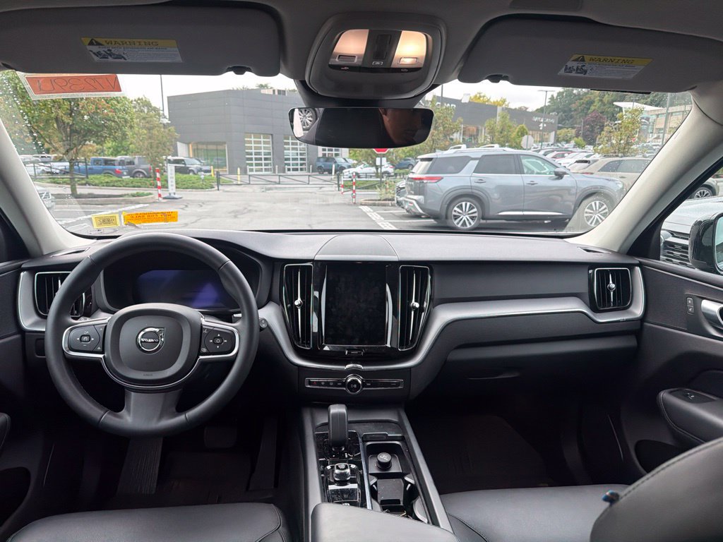 Certified 2024 Volvo XC60 B5 Core w/ Protection Package Premier AWD/4WD image 9