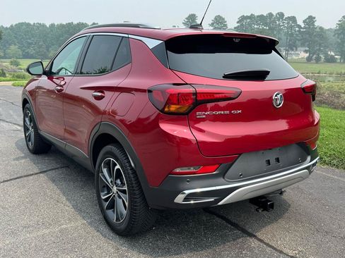 Used 2021 Buick Encore GX Essence w/ Advanced Technology Package AWD/4WD image 9
