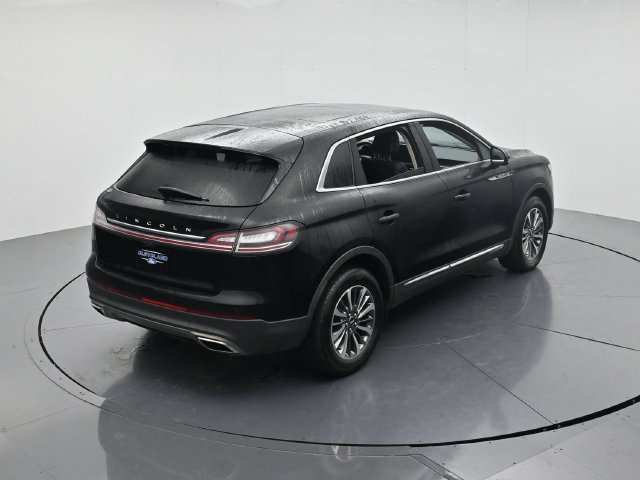 Used 2023 Lincoln Nautilus Reserve FWD image 36