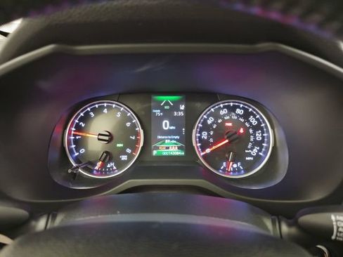 Used 2019 Toyota RAV4 XLE Premium w/ Cold Weather Package AWD/4WD image 21