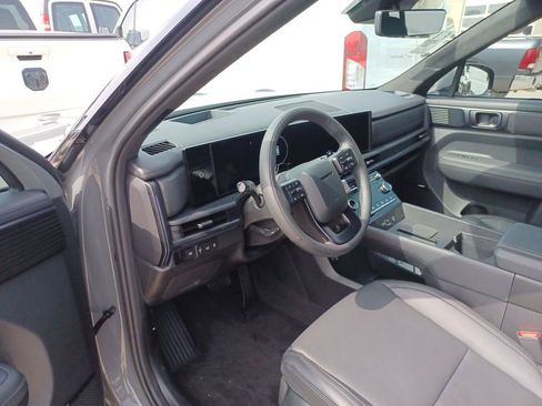 Used 2026 Hyundai Santa Fe Calligraphy AWD/4WD image 6