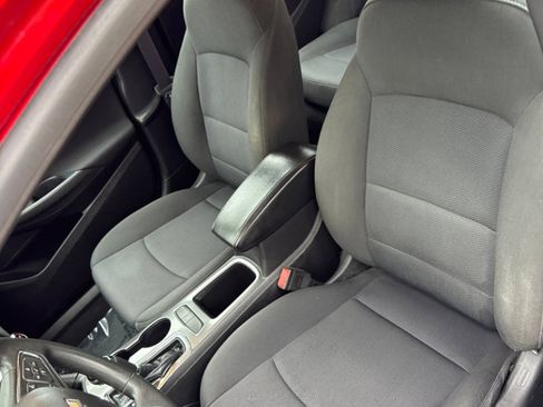Used 2017 Chevrolet Cruze LT w/ Convenience Package image 13