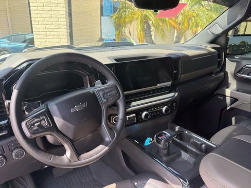 Used 2024 Chevrolet Silverado 1500 ZR2 w/ Technology Package AWD/4WD image 12