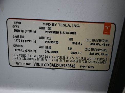 Used 2018 Tesla Model X 100D image 43