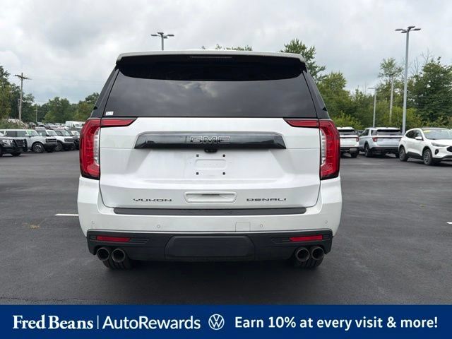 Used 2023 GMC Yukon XL Denali Ultimate AWD/4WD image 6