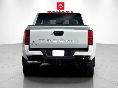 New 2026 Toyota Tacoma SR5 AWD/4WD image 4