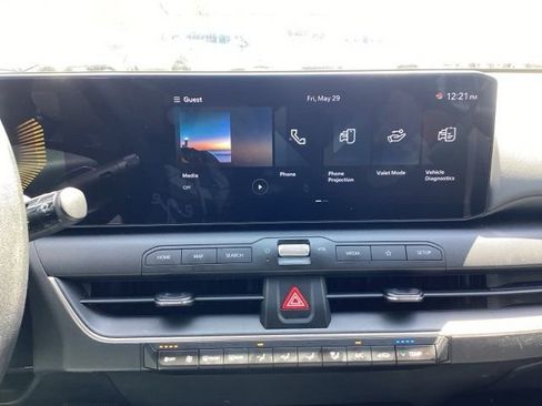 Used 2025 Kia K4 FWD image 19