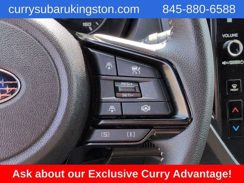 Used 2025 Subaru Forester Premium image 21