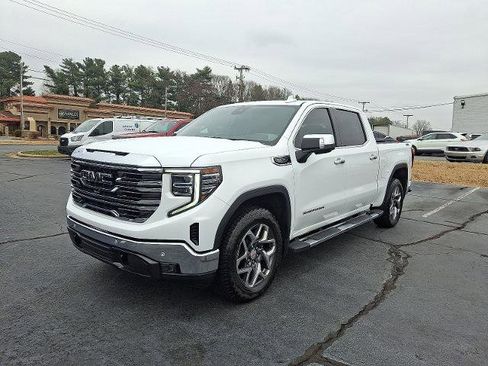 Used 2024 GMC Sierra 1500 SLT w/ SLT Premium Plus Package image 3