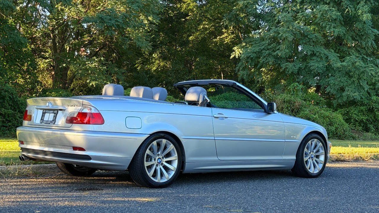 Used 2002 BMW 330Ci Convertible RWD image 4