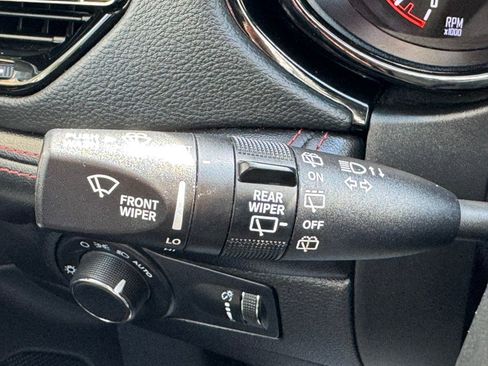 Used 2024 Dodge Durango GT image 19