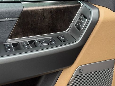 New 2026 Ford F250 Lariat w/ Lariat Ultimate Package image 24