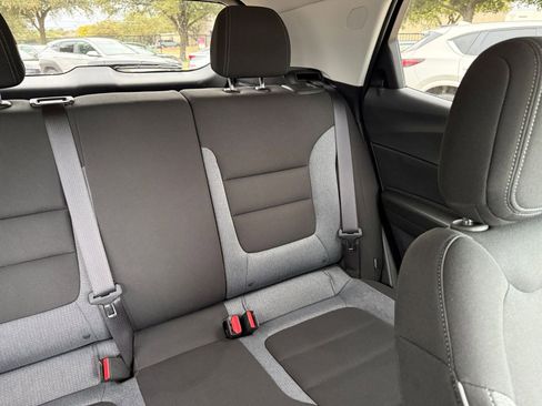 Used 2025 Chevrolet TrailBlazer LT image 37