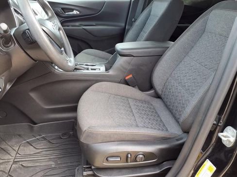 Used 2023 Chevrolet Equinox LT w/ LPO, Floor Liner Package image 8