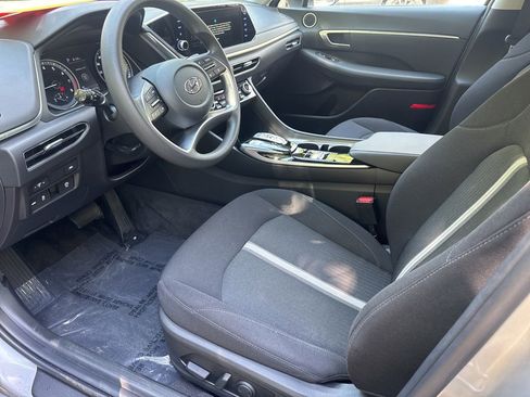 Certified 2023 Hyundai Sonata SEL FWD image 9