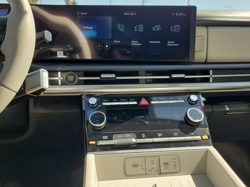 New 2027 Hyundai Santa Fe SEL FWD image 15
