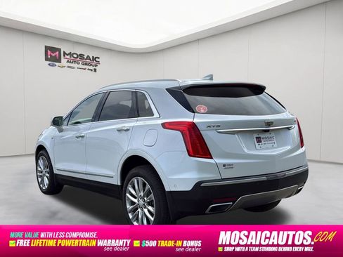 Used 2018 Cadillac XT5 Platinum w/ Driver Assist Package AWD/4WD image 5