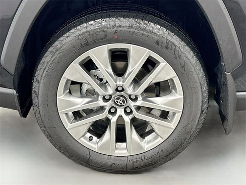 New 2025 Toyota RAV4 XLE Premium image 8